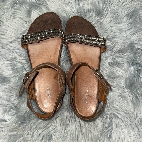 Aetrex Sandals size 40 - Picture 1 of 5